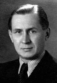 [Czesaw Bajer]