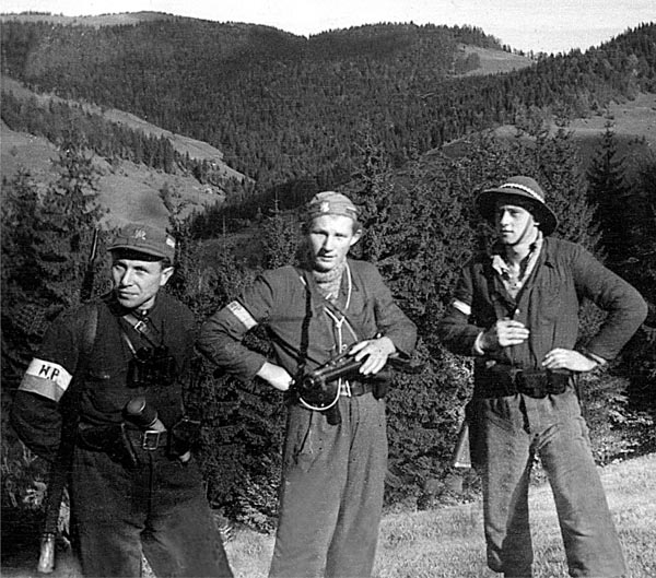 [Stanisaw Suliga, Jzef Nyka, Andrzej Goc]